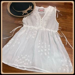 Johnny Was embroidered tank top